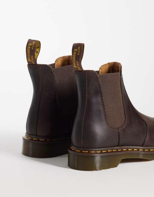 Dr Martens Unisex 2976 Chelsea boots in dark brown crazy horse, 4 of 4