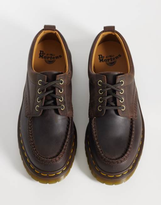 Dr Martens Unisex Lowell 4 eye shoes in dark brown crazy horse, 2 of 4