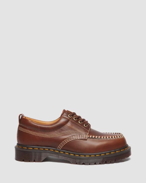 Dr. Martens Unisex Lowell contrast stitch shoes in butterscotch brown - view 1