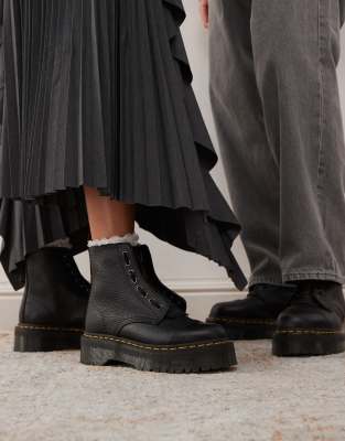 Dr Martens Unisex Sinclair milled nappa leather platform boots-Black