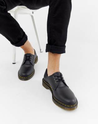 doctor martens 1461