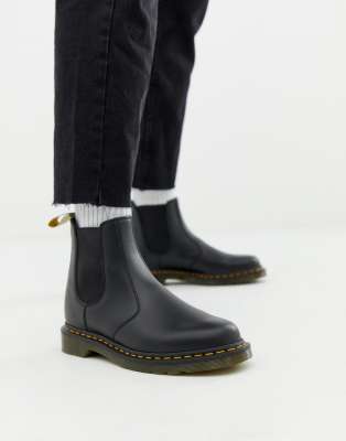 bottines chelsea doc martens