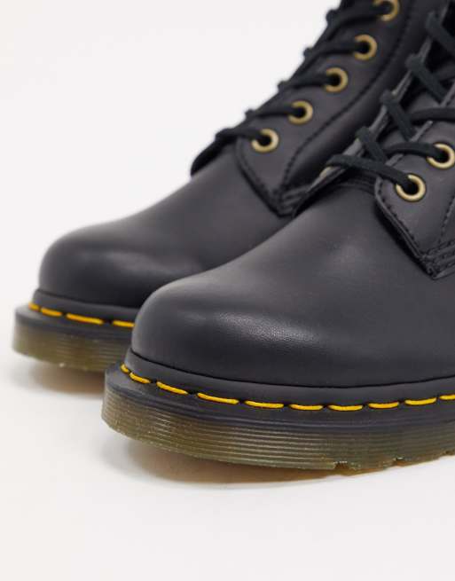 Dr Martens - Vegan laarzen met 101 6 veteroogjes in zwart  , 3 van 4