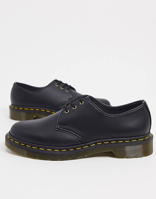Dr Martens - Vegan - Plattte schoenen met 1461 3 veteroogjes in zwart  