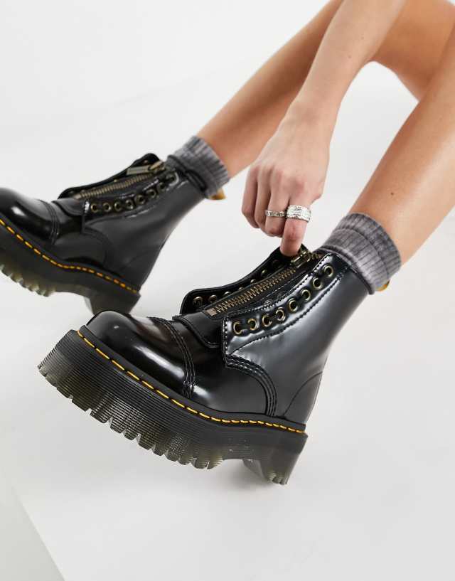 Dr Martens Vegan Sinclair boots in black