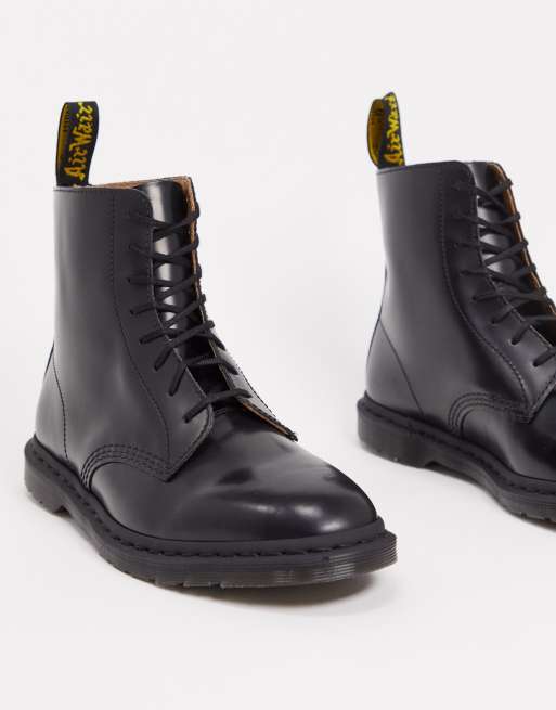 Winchester boots hot sale dr martens