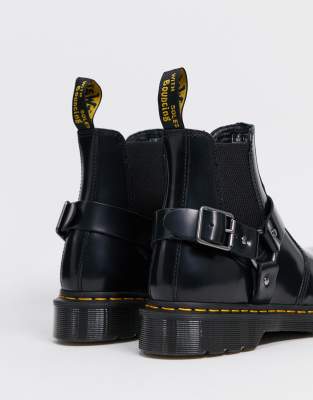 dr martens black wincox boots