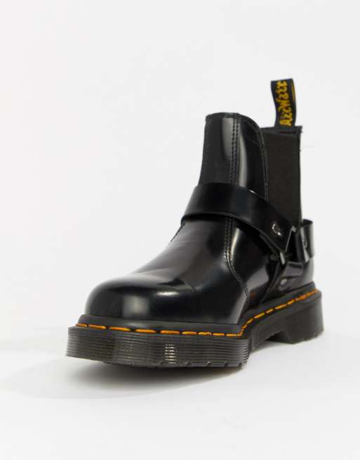 Dr Martens Wincox Zwarte leren Chelsea boots met een dikke zool en gespen