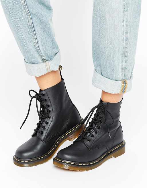 Dr martens pascal zwart hotsell maat 40