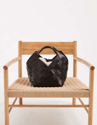 Dragon Diffusion Botteghe diagonal woven top handle bag in dark brown