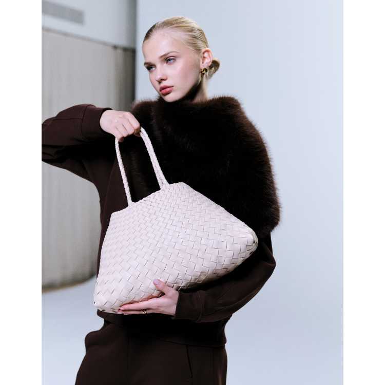209527573-1-cream?$n_750w$&wid