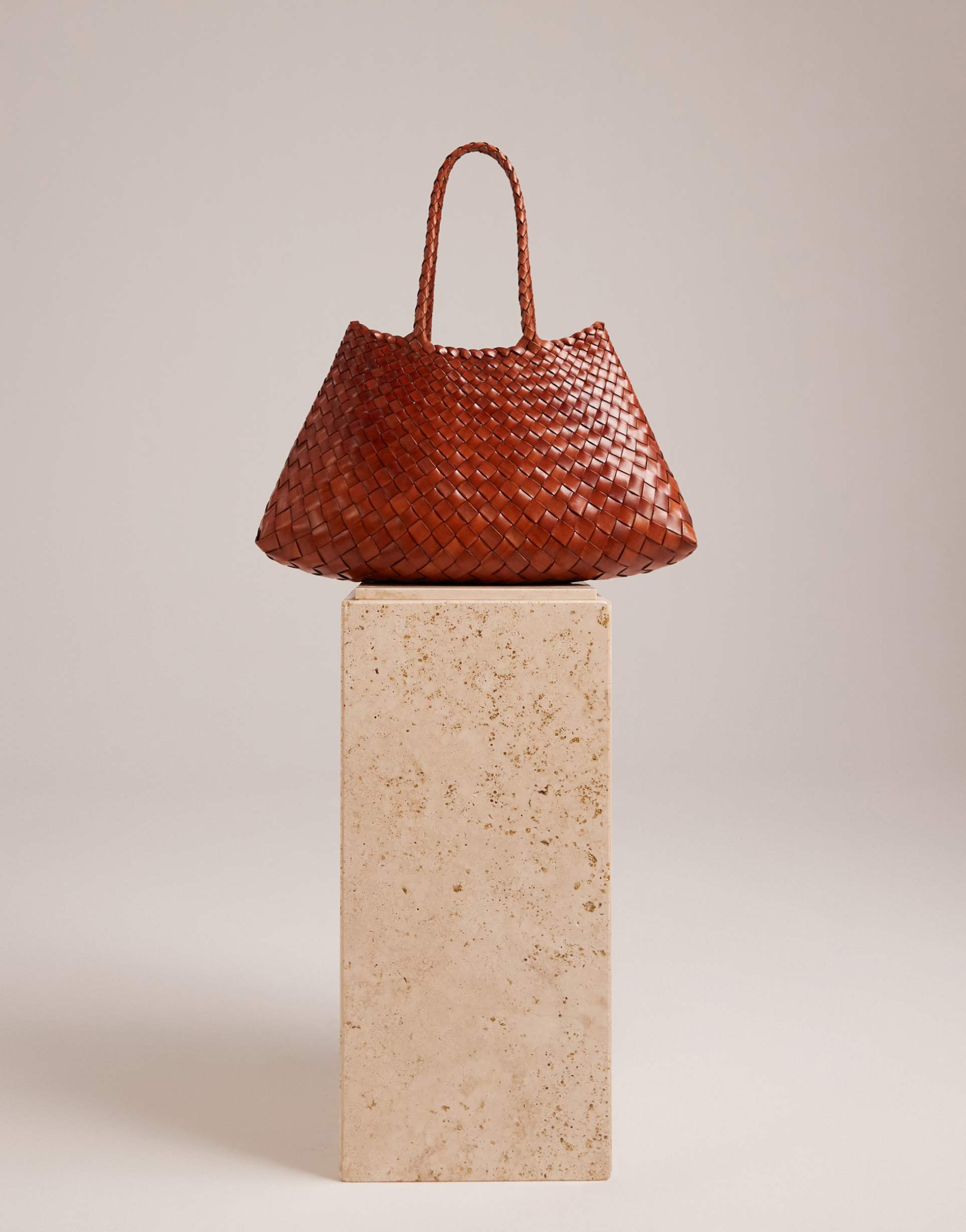 dragon diffusion santa croce big woven leather bag in tan