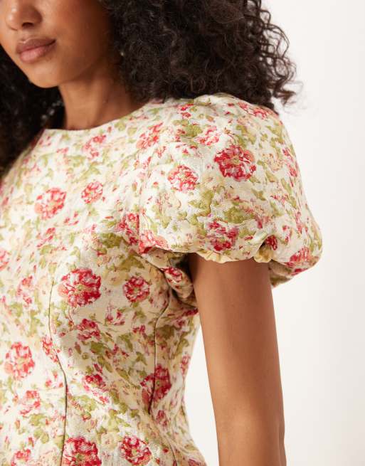 Dream Sister Jane – Blommig midiklänning i jacquard med puffärmar, 3 av 4