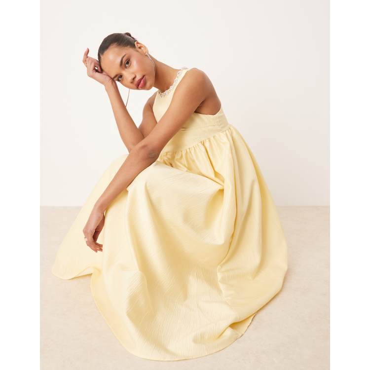 208270464-1-paleyellow?$n_750w