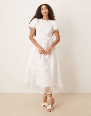 Dream Sister Jane - Jasmine - Besticktes Maxikleid in Weiß