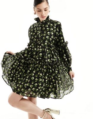 Dream Sister Jane Nostalgic floral tiered dress in black and green