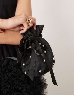 Dream Sister Jane pearl handle bag in black