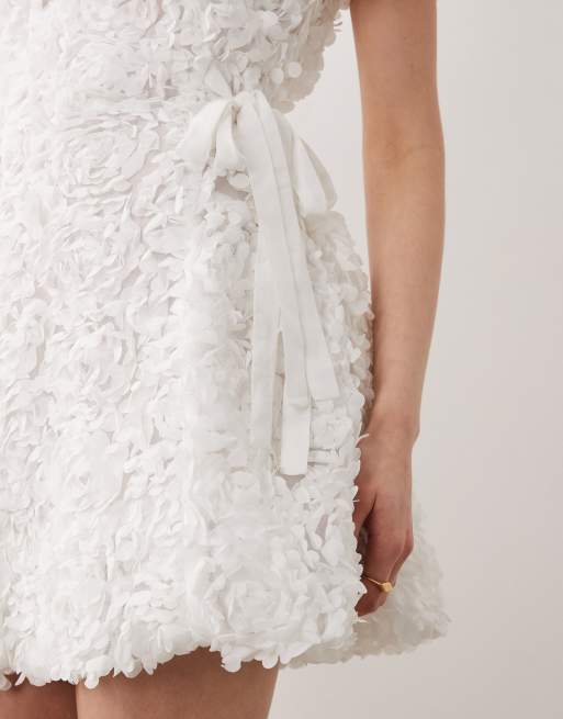 Dream Sister Jane - Petalscape - Robe de mariée courte en tulle à imprimé fleuri - Blanc, 2 de 4