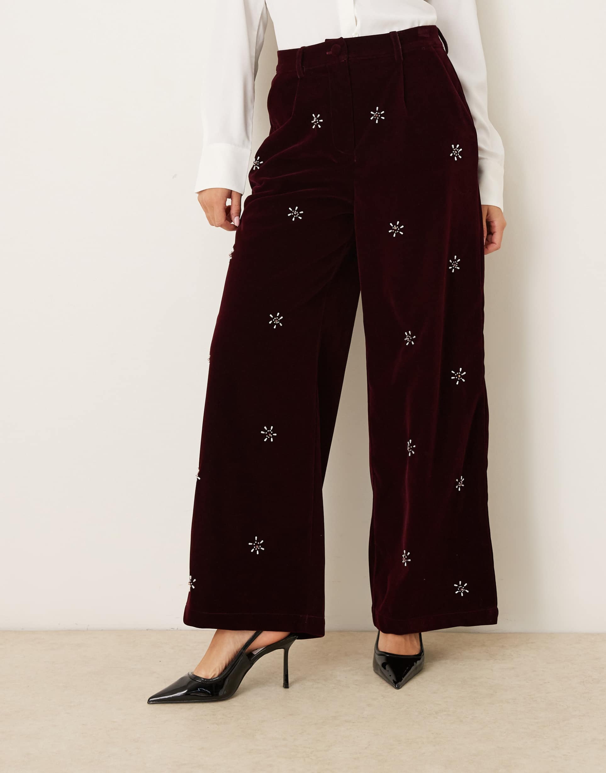dream sister jane satine floral embellished velvet pants in burgundy
