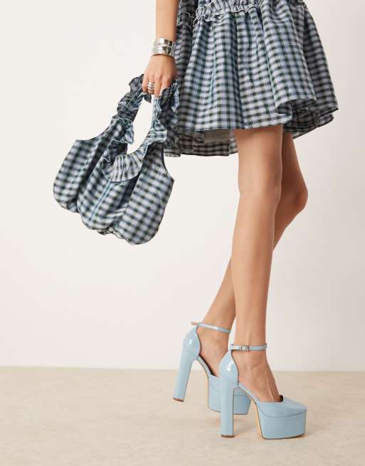 Dream Sister Jane scrunchie bag in check print