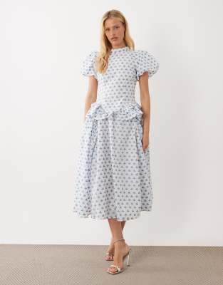 Sister Jane Dream  Sea Salt Jacquard Mid Rise Skirt With Pockets In Blue