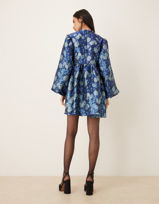 Dream Sister Jane Spotlight balloon sleeve floral jacquard mini