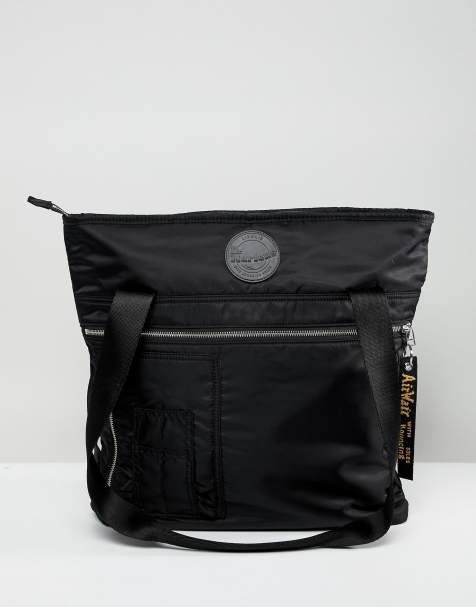 Dr.Martens – Reiserucksack in Schwarz