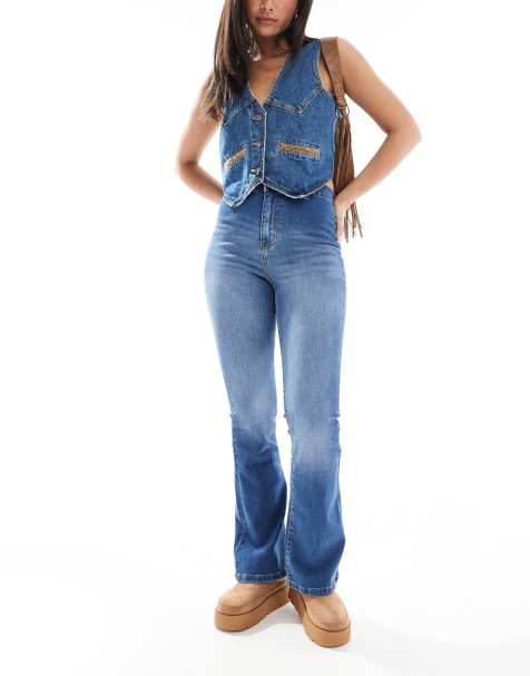 DTT – Bianca – Schlagjeans in mittelblauer Waschung mit hohem Bund - view 1