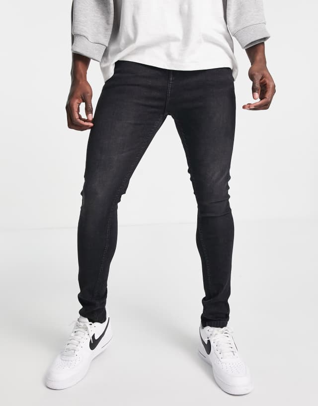 DTT carrot fit jeans in washed black