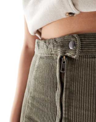 Don't Think Twice Dtt Cord Mini Skirt In Green