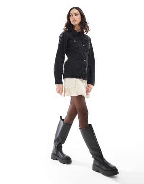 DTT - Ecrufarvet mininederdel i denim med plisseringer - view 1