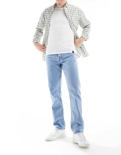 DTT – Feste, schmal zulaufende Jeans in mittelblauer Vintage-Waschung
