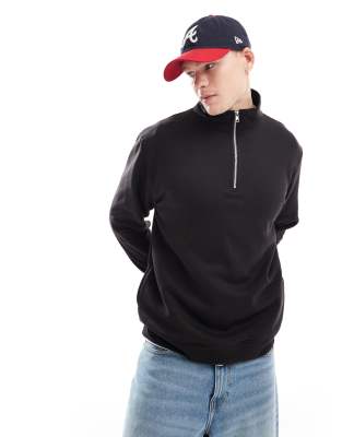 DTT half zip sweatshirt in black