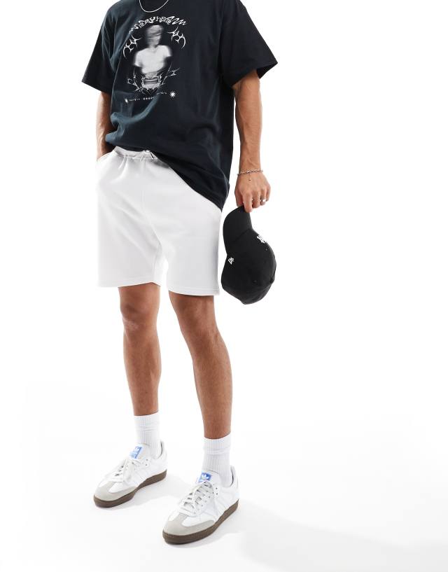 Don't Think Twice - DTT jersey shorts in white