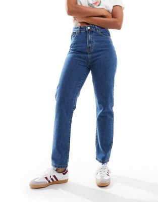 DTT Lou mom jeans in mid blue wash