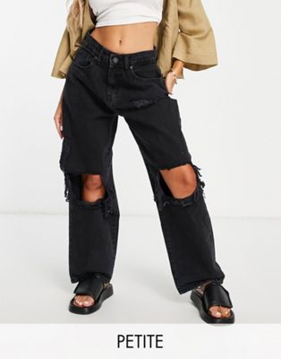 DTT Petite boyfriend jeans with knee rips in washed black
