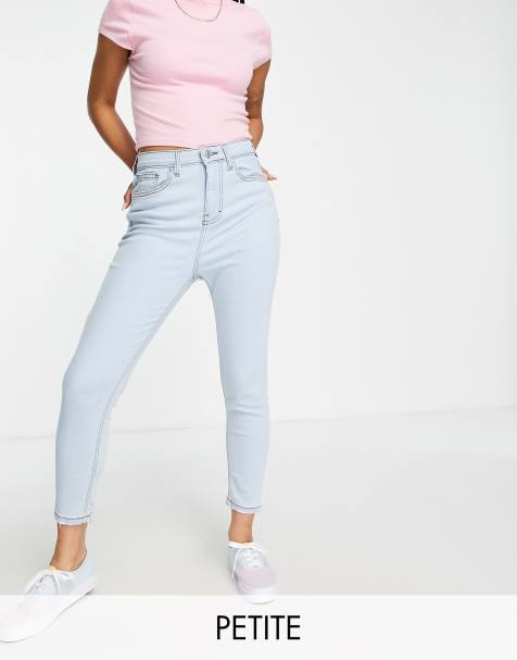 Thalia Distressed High Waisted Denim Mom Jeans in Light Wash – Shop Hearts