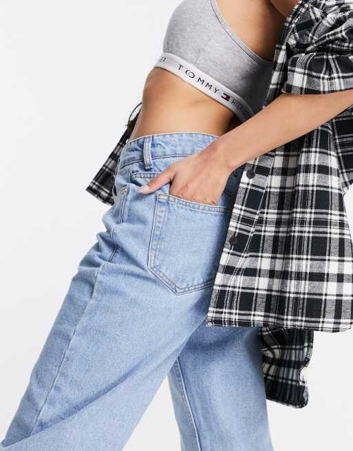 DTT Petite – Katy – Straight Jeans mit kurzem Schnitt und hohem Bund in verwaschenem Hellblau , 3 von 4
