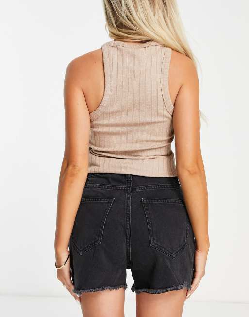 DTT Petite – Longline-Jeansshorts in verwaschenem Schwarz mit offenkantigem Saum , 3 von 4