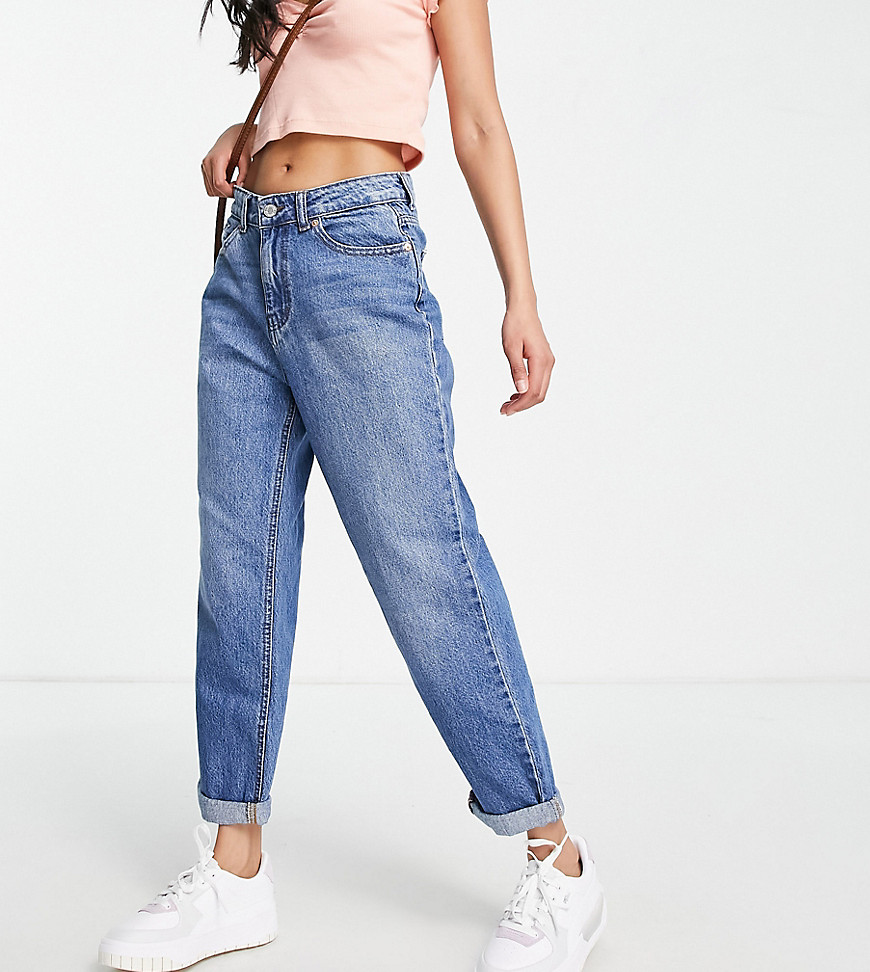 DTT Petite Veron relaxed fit mom jeans in mid blue wash