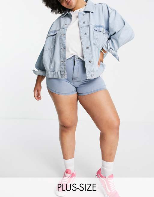 DTT Plus - Charlotte - Disco denim short met hoge taille in lichtblauw 