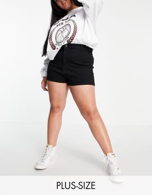 DTT Plus - Charlotte - Disco-Jeansshorts mit hohem Bund in Schwarz