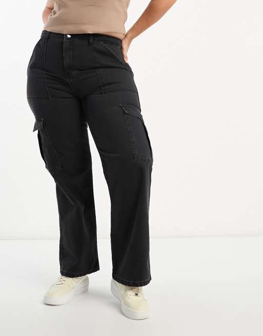 DTT Plus - Elle - Cargojeans met wijde pijpen en hoge taille in zwart met wassing