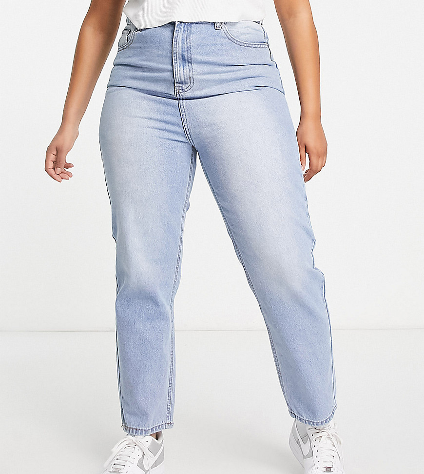 Plus-size jeans by Don%27t Think Twice The denim of your dreams High rise Belt loops Five pockets Sits on the ankle Slim mom fit
