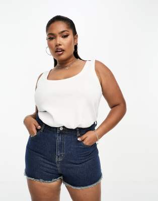DTT Plus frayed hem shorts in dark wash blue