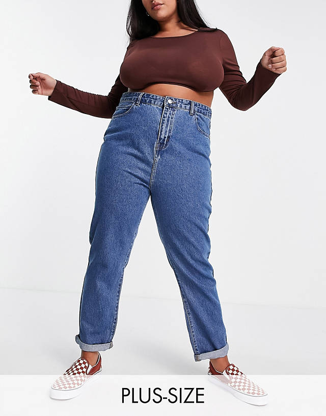 Don't Think Twice - DTT Plus Lou mom jeans in mid blue wash