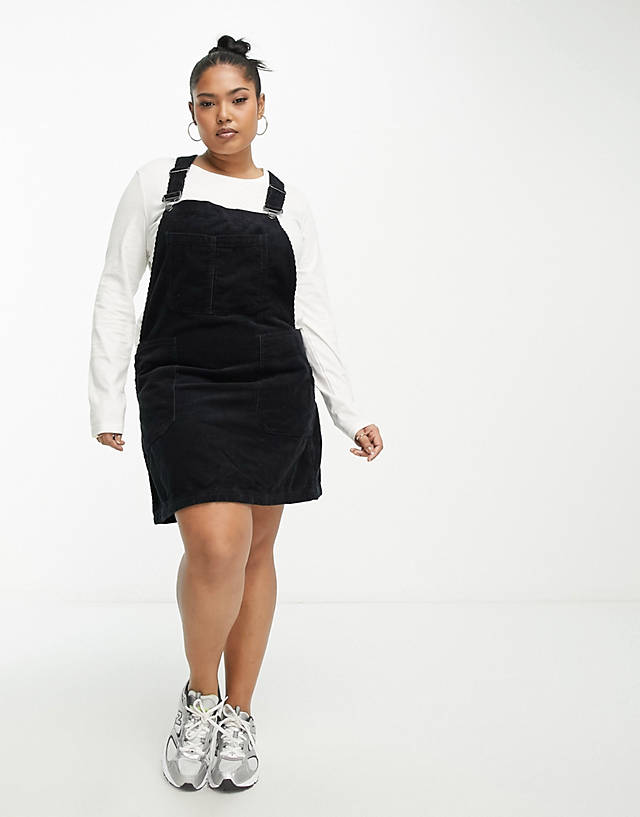 Don't Think Twice - DTT Plus Lucine cord pinafore dress with pockets in black