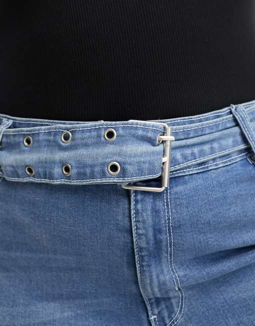 DTT Plus – Phoebe – Jeans in Blau mit hohem Bund, weitem Bein und Gürtel, 2 von 4