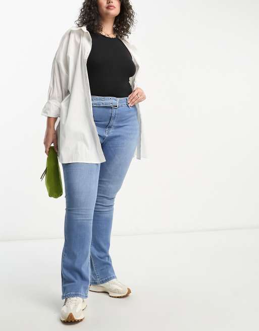 DTT Plus - Phoebe - Jeans met wijde pijpen, hoge taille en riem in blauw, 4 van 4