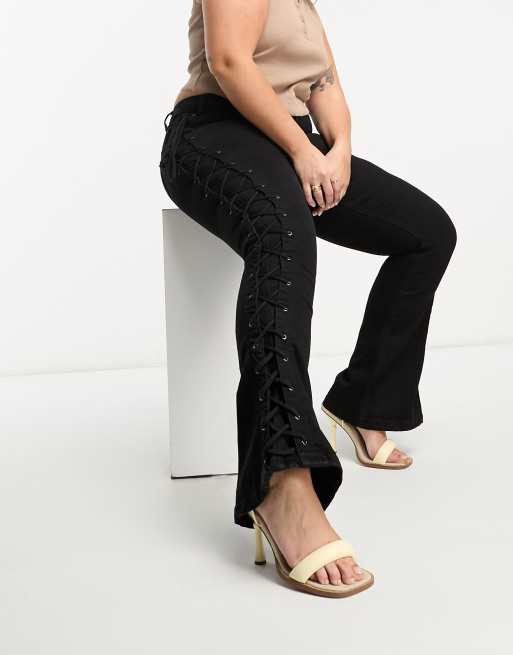 DTT Plus - Saskia - Skinny jeans met lage taille en veters achter in zwart